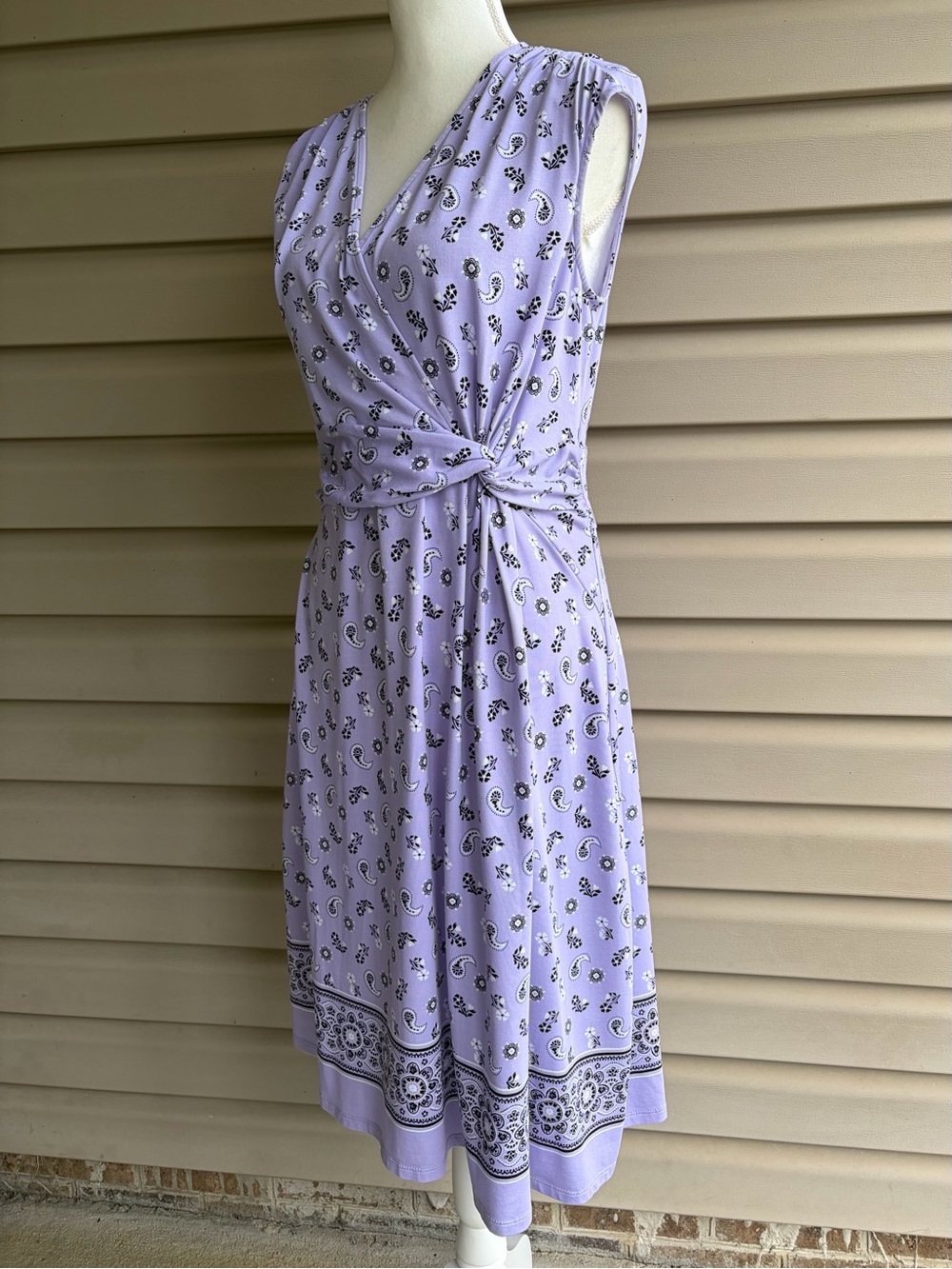 •Lands’ End• Purple Bandana Surplice Faux Wrap Dress - Size Medium (10-12) - Picture 4 of 8